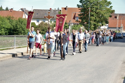 Symbolbild: Sternwallfahrt Symbolbild: Sternwallfahrt