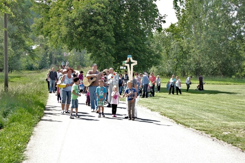 Symbolbild: Kinderwallfahrt Symbolbild: Kinderwallfahrt